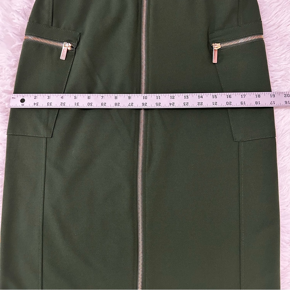 Olivia Blu Green Zippered Pencil Skirt , stretchy, pull up - Picture 5 of 6